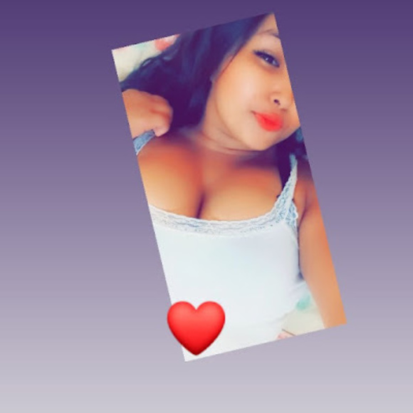 Meet your Posher, Melissa - Picture 1 of 1